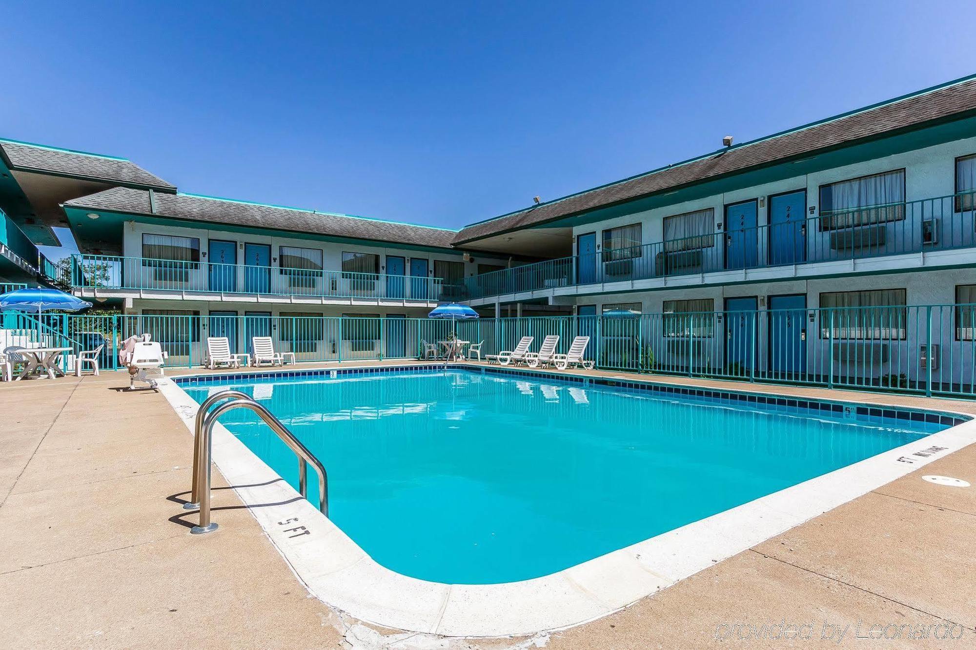 Rodeway Inn Nashville Bagian luar foto