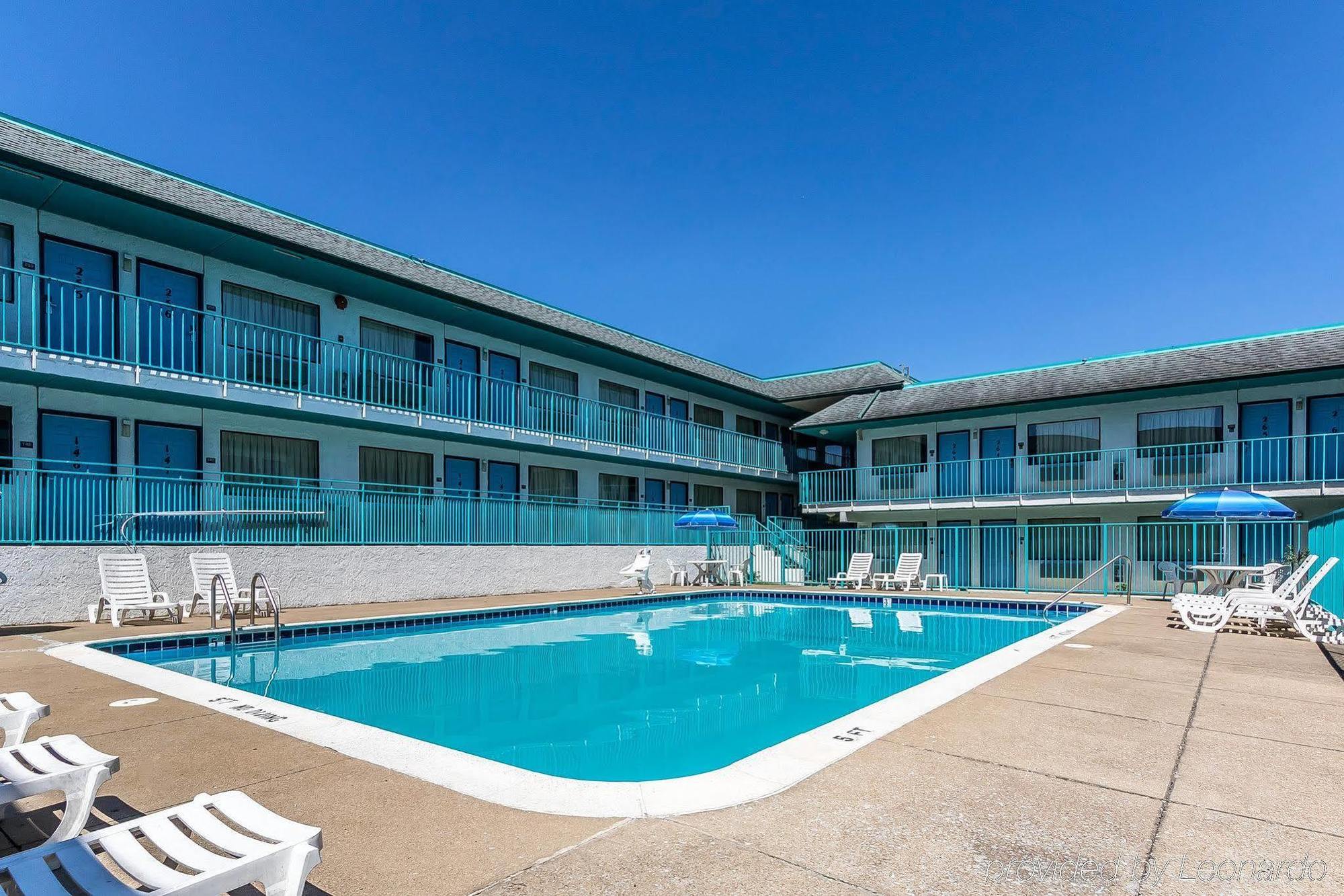 Rodeway Inn Nashville Bagian luar foto
