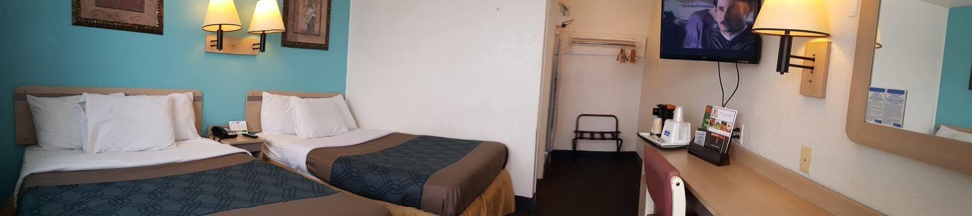 Rodeway Inn Nashville Bagian luar foto