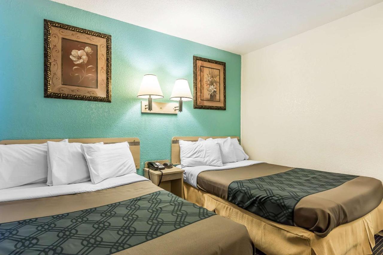 Rodeway Inn Nashville Bagian luar foto